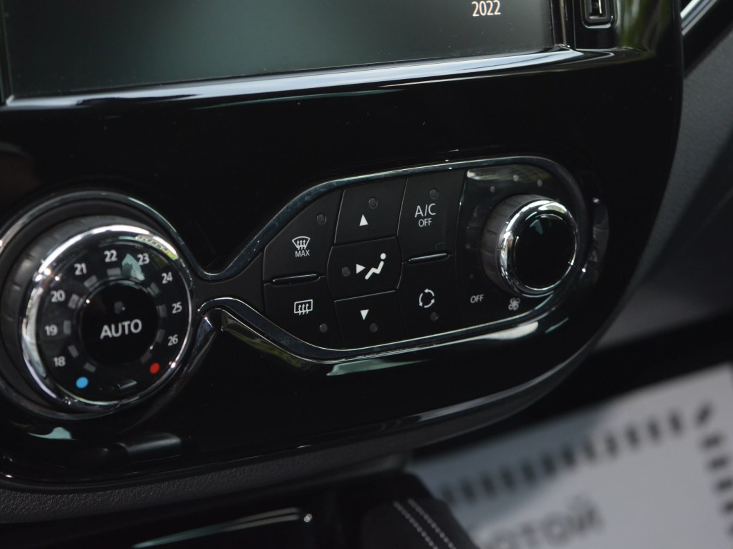 Renault Kaptur полный привод CVT фото 16