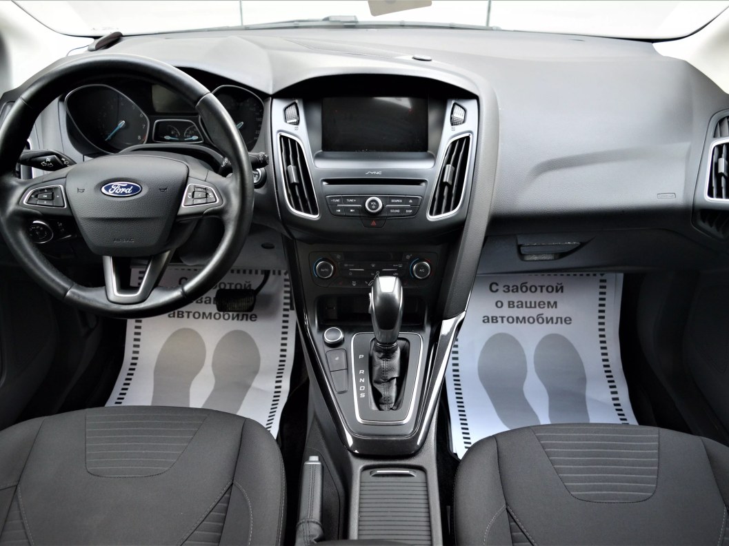 Ford Focus Titanium 1.5 АКПП фото 10