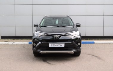 Toyota RAV4 Adventure 2.0 CVT превью 2