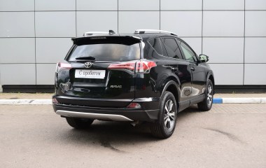 Toyota RAV4 Adventure 2.0 CVT превью 7