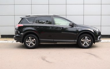 Toyota RAV4 Adventure 2.0 CVT превью 8