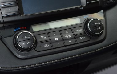 Toyota RAV4 Adventure 2.0 CVT превью 17