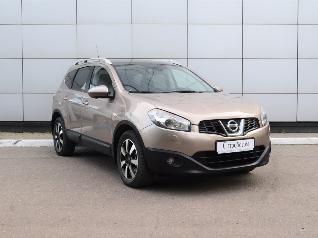 Nissan Qashqai+2 SE+ 2.0 CVT фото 1