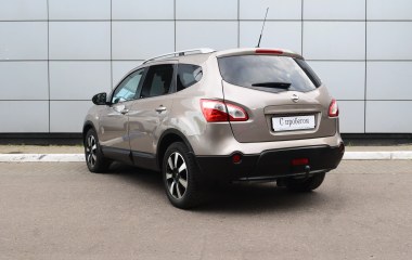 Nissan Qashqai+2 SE+ 2.0 CVT превью 6