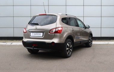 Nissan Qashqai+2 SE+ 2.0 CVT превью 7