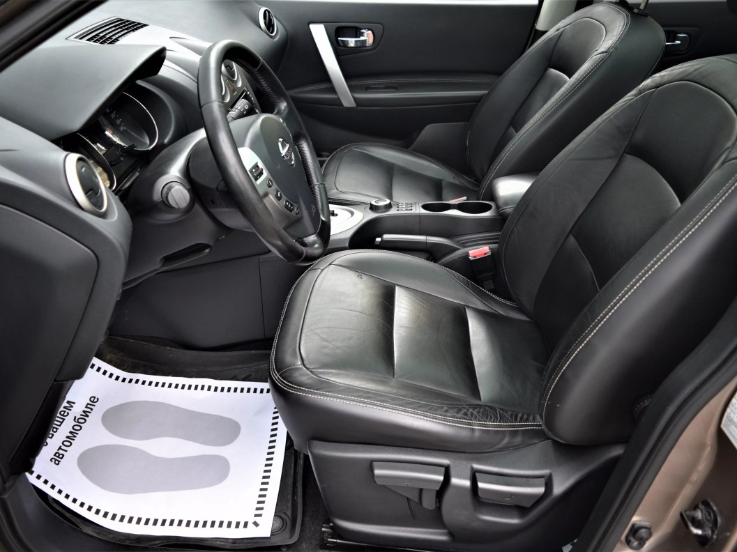 Nissan Qashqai+2 SE+ 2.0 CVT фото 16