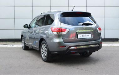 Nissan Pathfinder Mid 3.5 CVT превью 5