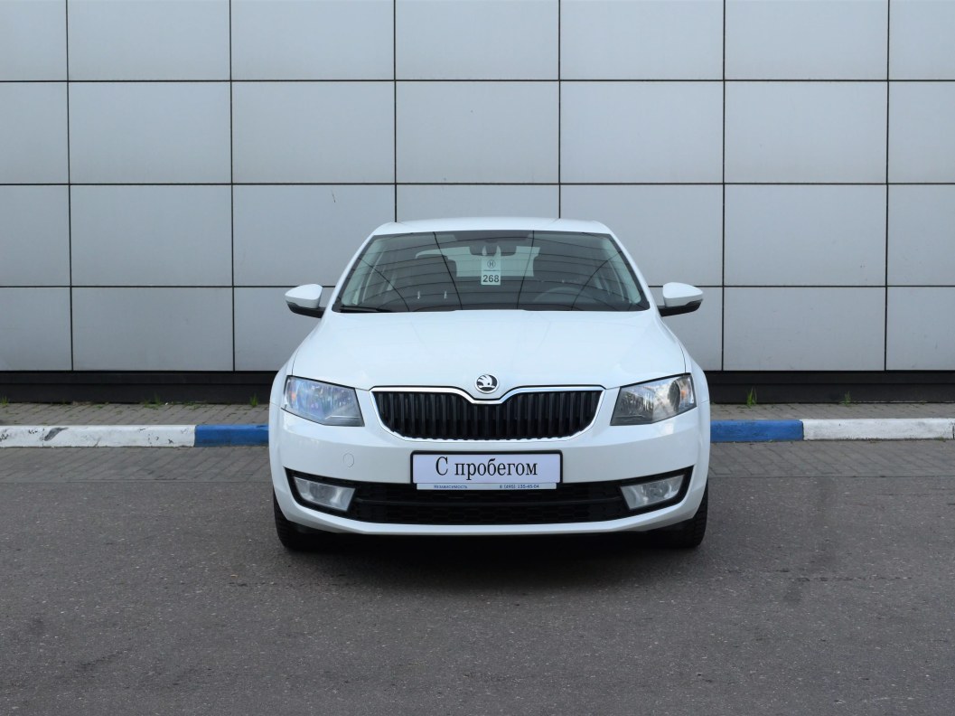 Skoda Octavia Ambition 1.6 МКПП фото 2