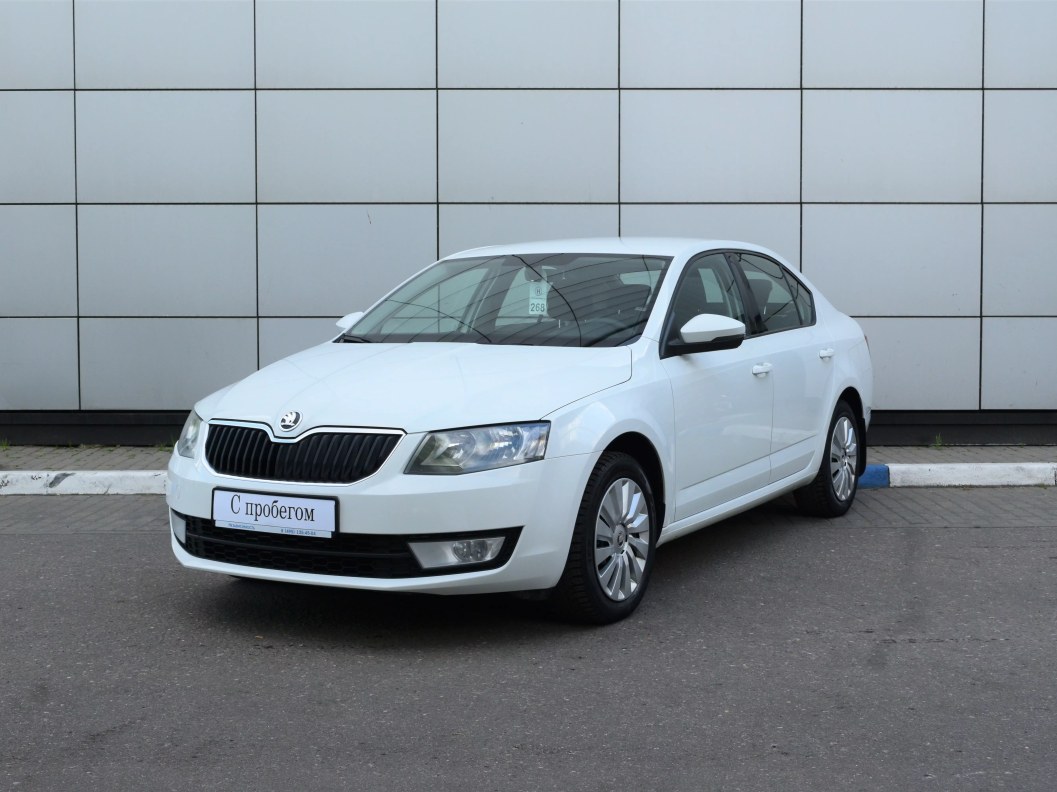 Skoda Octavia Ambition 1.6 МКПП фото 3