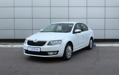 Skoda Octavia Ambition 1.6 МКПП превью 3