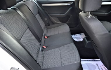 Skoda Octavia Ambition 1.6 МКПП превью 12