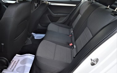Skoda Octavia Ambition 1.6 МКПП превью 14
