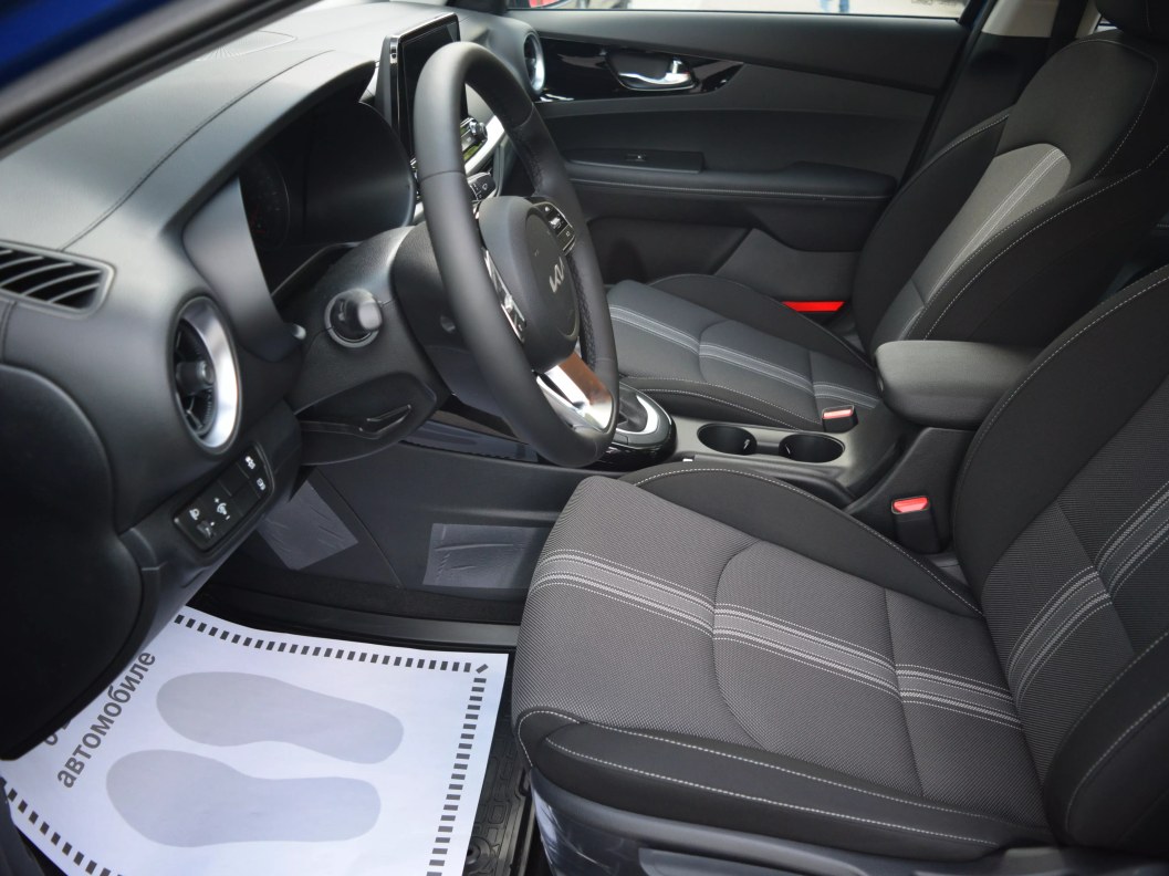 Kia Cerato Comfort 2.0 АКПП фото 9