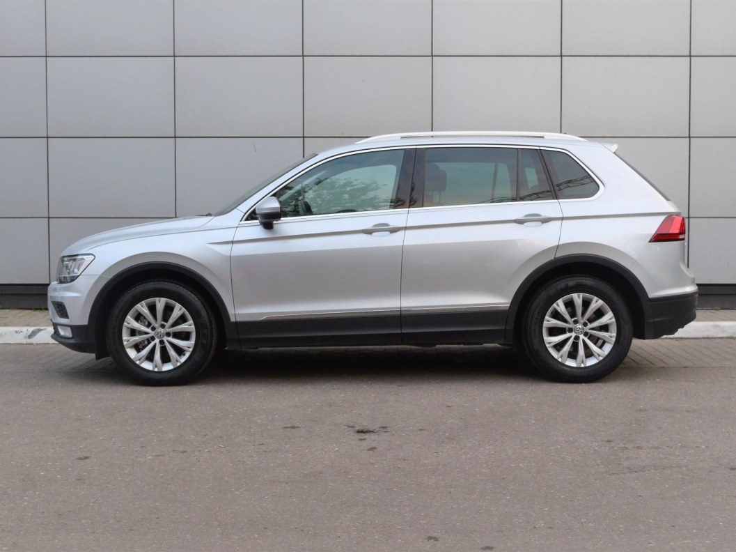 Volkswagen Tiguan CONNECT 1.4 DSG фото 4