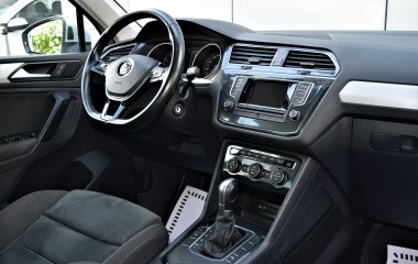 Volkswagen Tiguan CONNECT 1.4 DSG превью 11