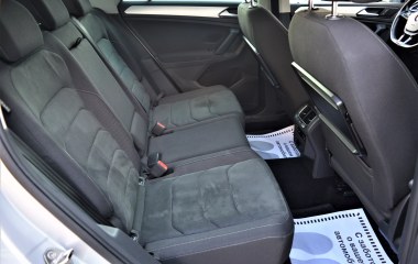 Volkswagen Tiguan CONNECT 1.4 DSG превью 17