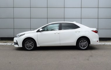 Toyota Corolla Стиль Плюс 1.6 CVT превью 4