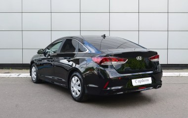 Hyundai Sonata 2.0 АКПП превью 8