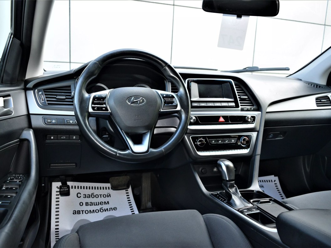 Hyundai Sonata 2.0 АКПП фото 18