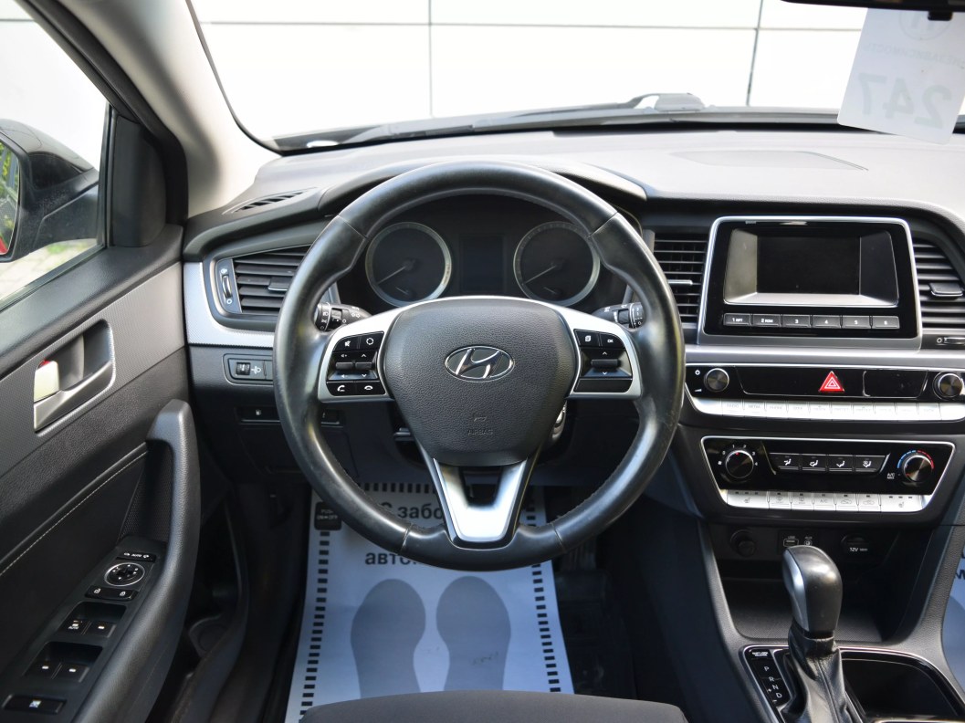 Hyundai Sonata 2.0 АКПП фото 19