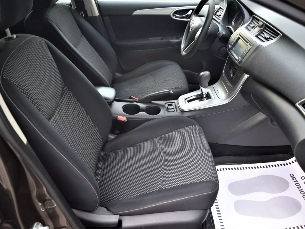 Nissan Sentra Tekna 1.6 CVT фото 9