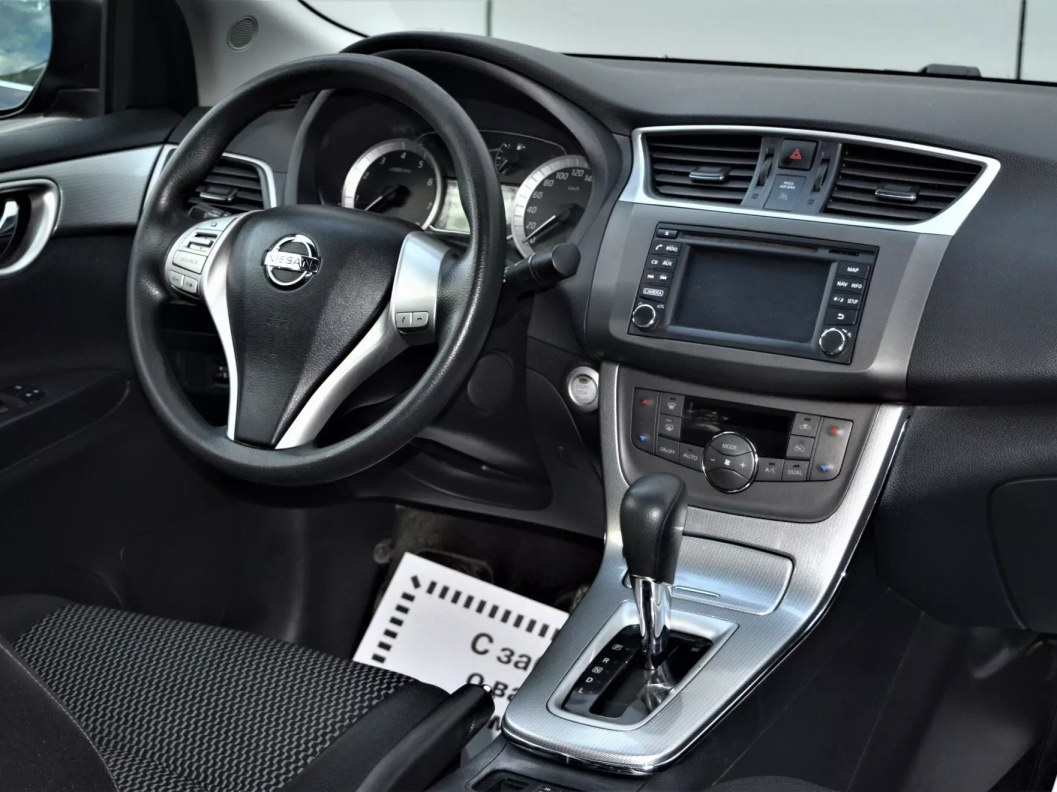 Nissan Sentra Tekna 1.6 CVT фото 22