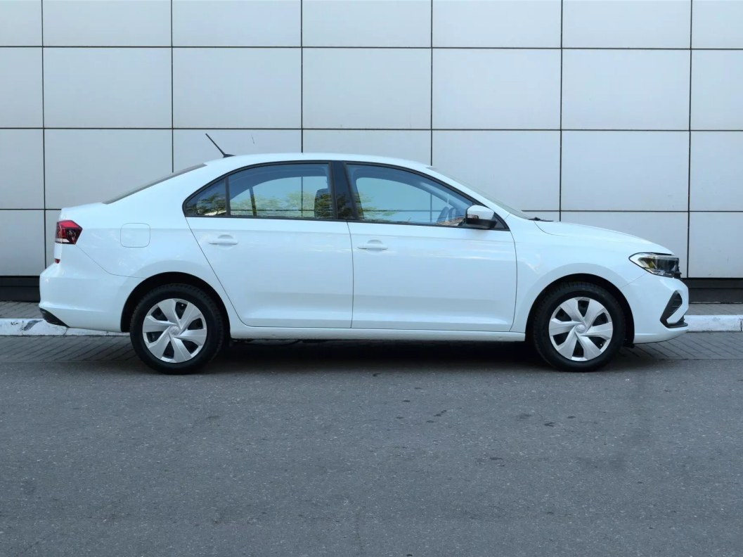 Volkswagen Polo 1.6 АКПП фото 4