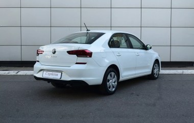 Volkswagen Polo 1.6 АКПП превью 8