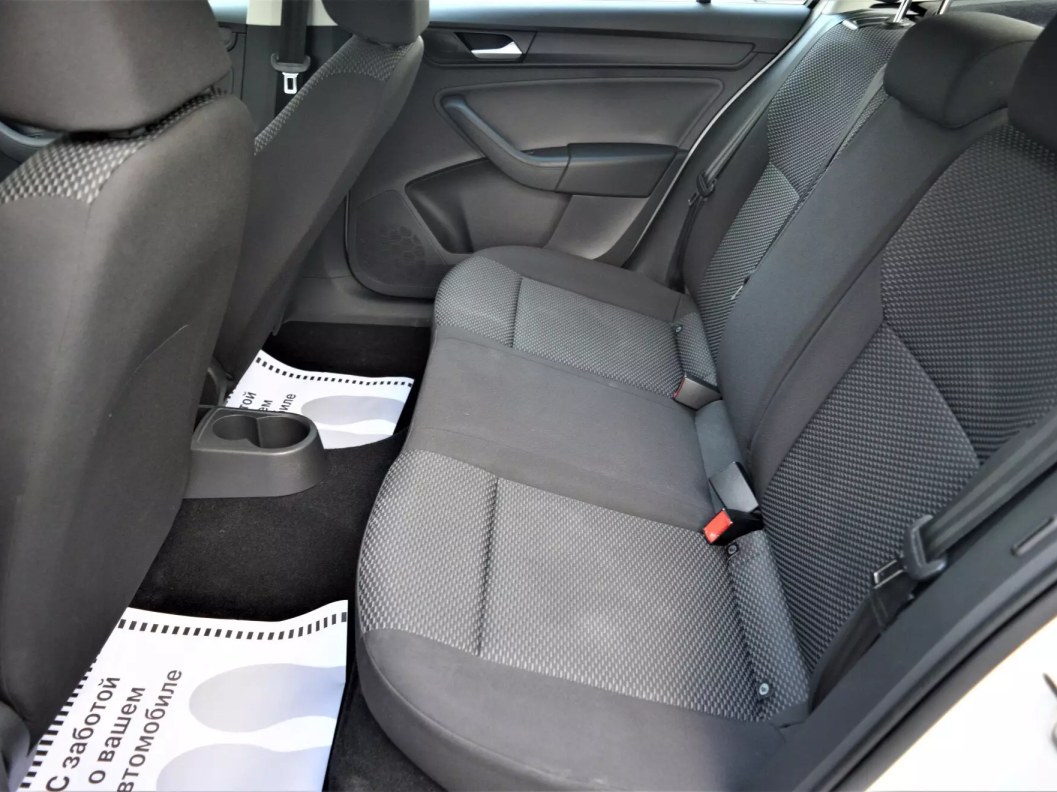 Volkswagen Polo 1.6 АКПП фото 14