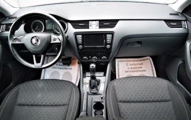 Skoda Octavia Style 1.4 АМТ превью 9