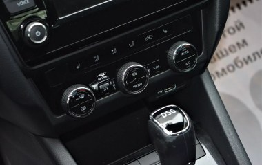 Skoda Octavia Style 1.4 АМТ превью 14