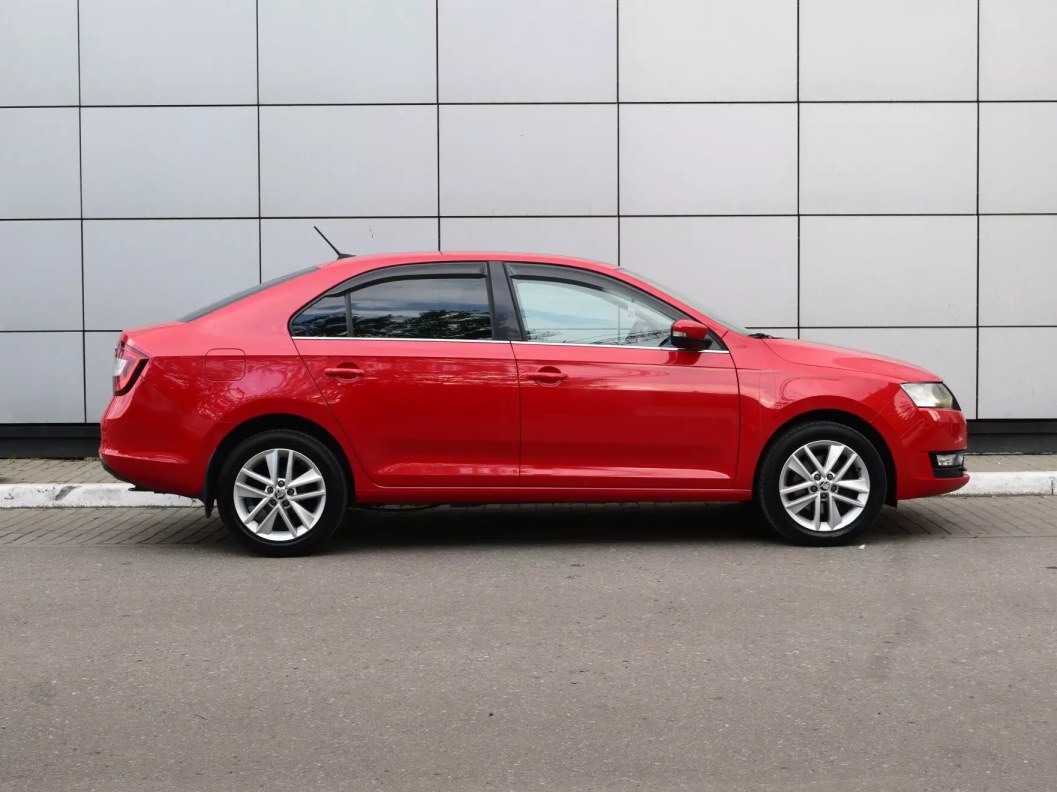 Skoda Rapid 1.6 АКПП фото 4