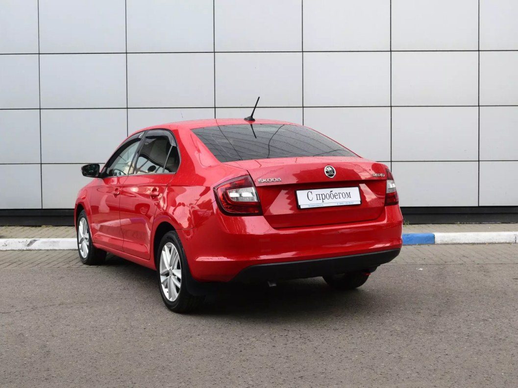 Skoda Rapid 1.6 АКПП фото 8
