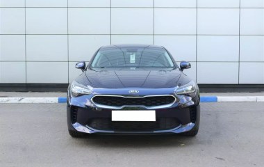 Kia Stinger Luxe 2.0 АКПП превью 2