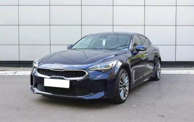 Kia Stinger Luxe 2.0 АКПП превью 3