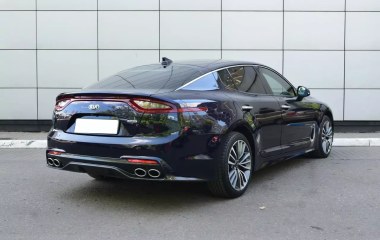 Kia Stinger Luxe 2.0 АКПП превью 6