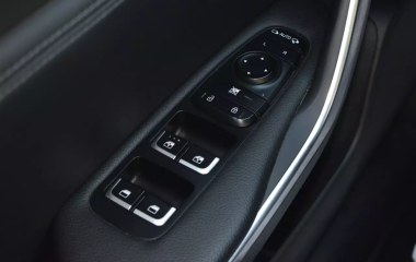 Kia Stinger Luxe 2.0 АКПП превью 15