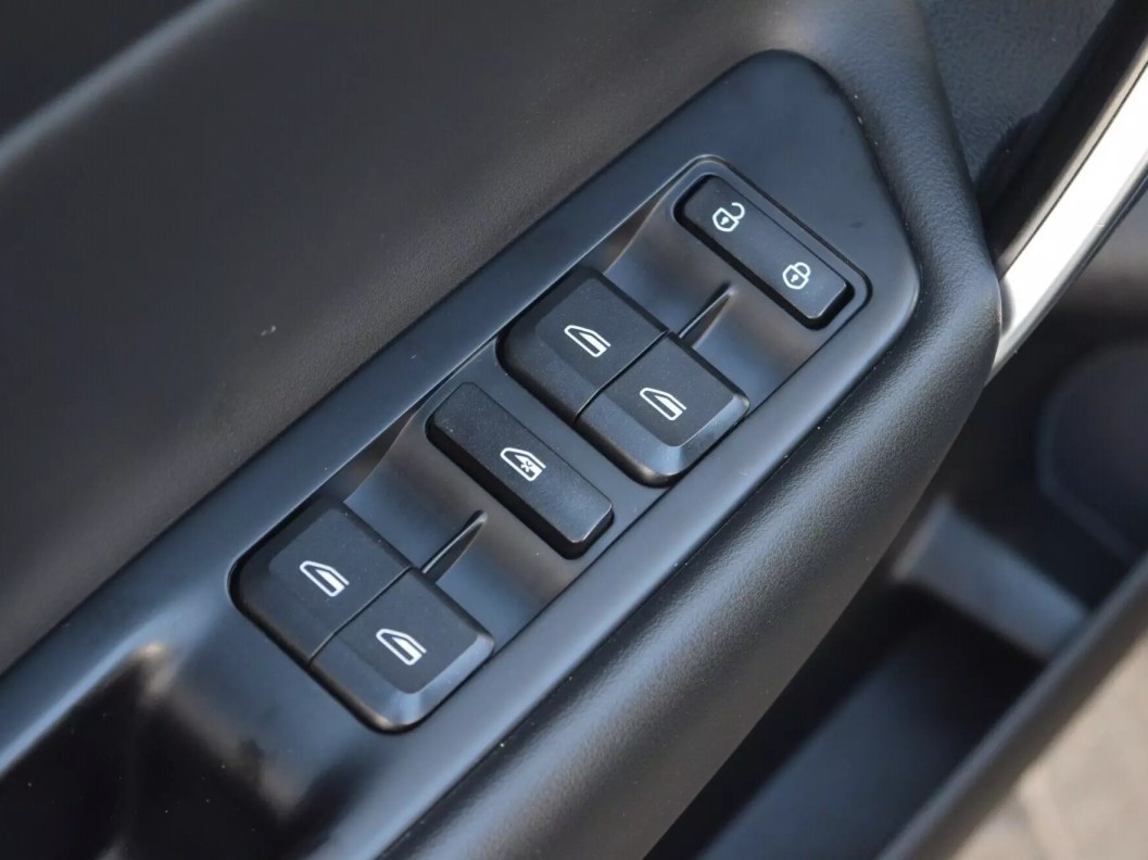 Geely Atlas Комфорт 1.8 АКПП фото 15