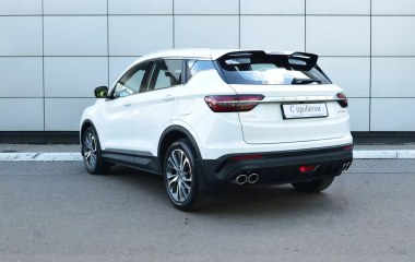 Geely Coolray Flagship 1.5 АМТ превью 8