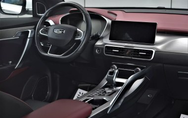 Geely Coolray Flagship 1.5 АМТ превью 24