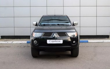 Mitsubishi L200 2.5 АКПП превью 2