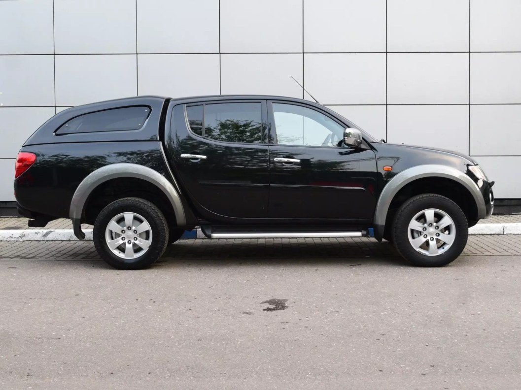 Mitsubishi L200 2.5 АКПП фото 4