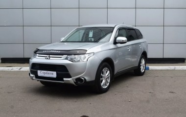 Mitsubishi Outlander Intense S80 2.0 CVT превью 3