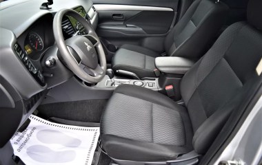 Mitsubishi Outlander Intense S80 2.0 CVT превью 9