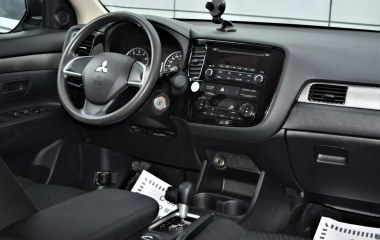 Mitsubishi Outlander Intense S80 2.0 CVT превью 19