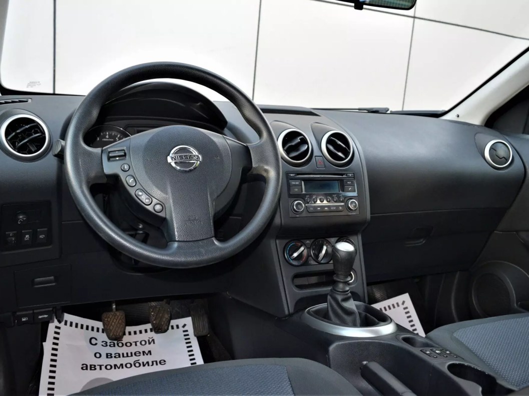 Nissan Qashqai 2.0 МКПП фото 16