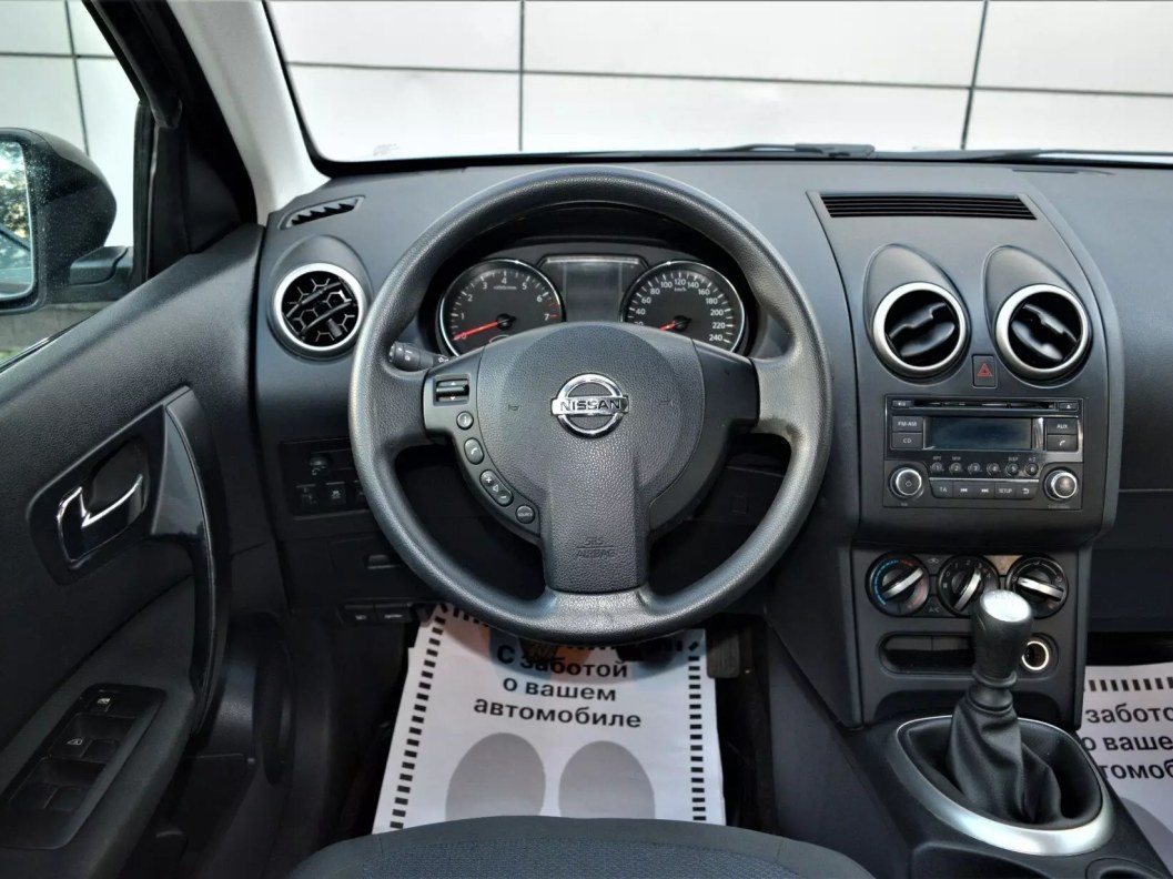 Nissan Qashqai 2.0 МКПП фото 17