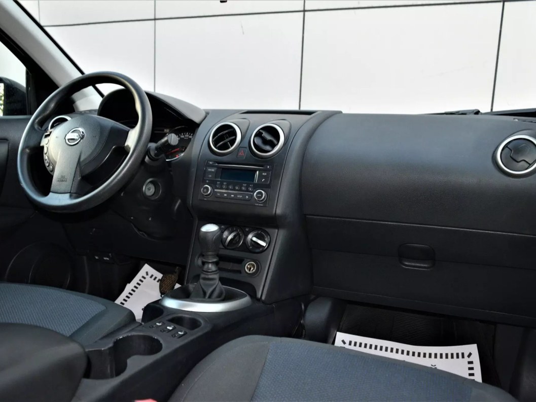 Nissan Qashqai 2.0 МКПП фото 19