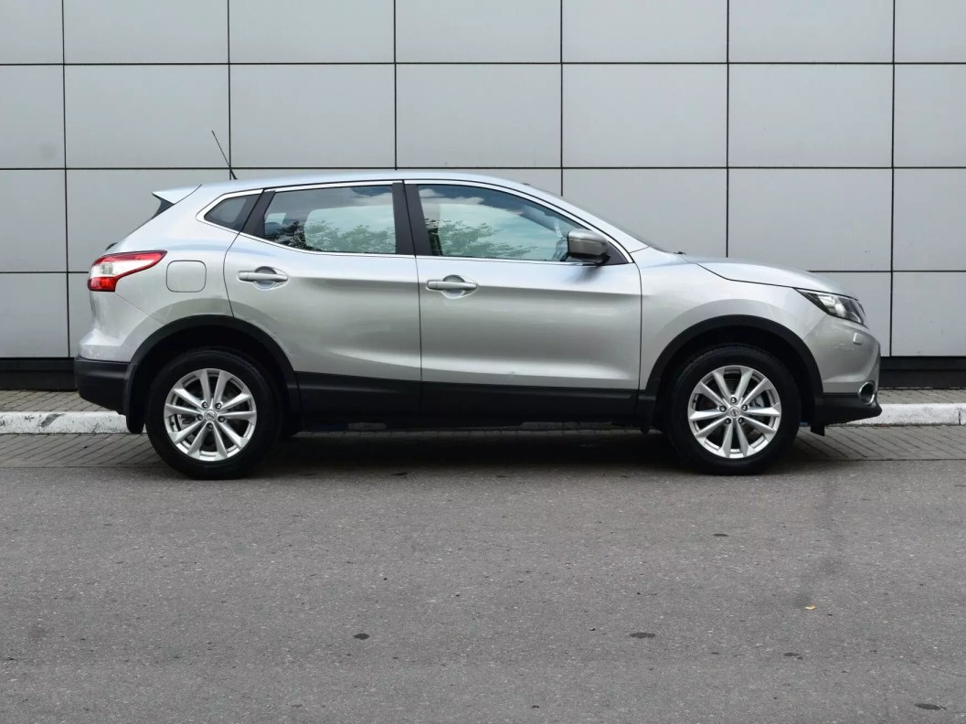 Nissan Qashqai SE 2.0 CVT фото 4