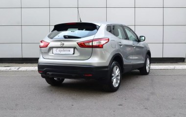 Nissan Qashqai SE 2.0 CVT превью 6